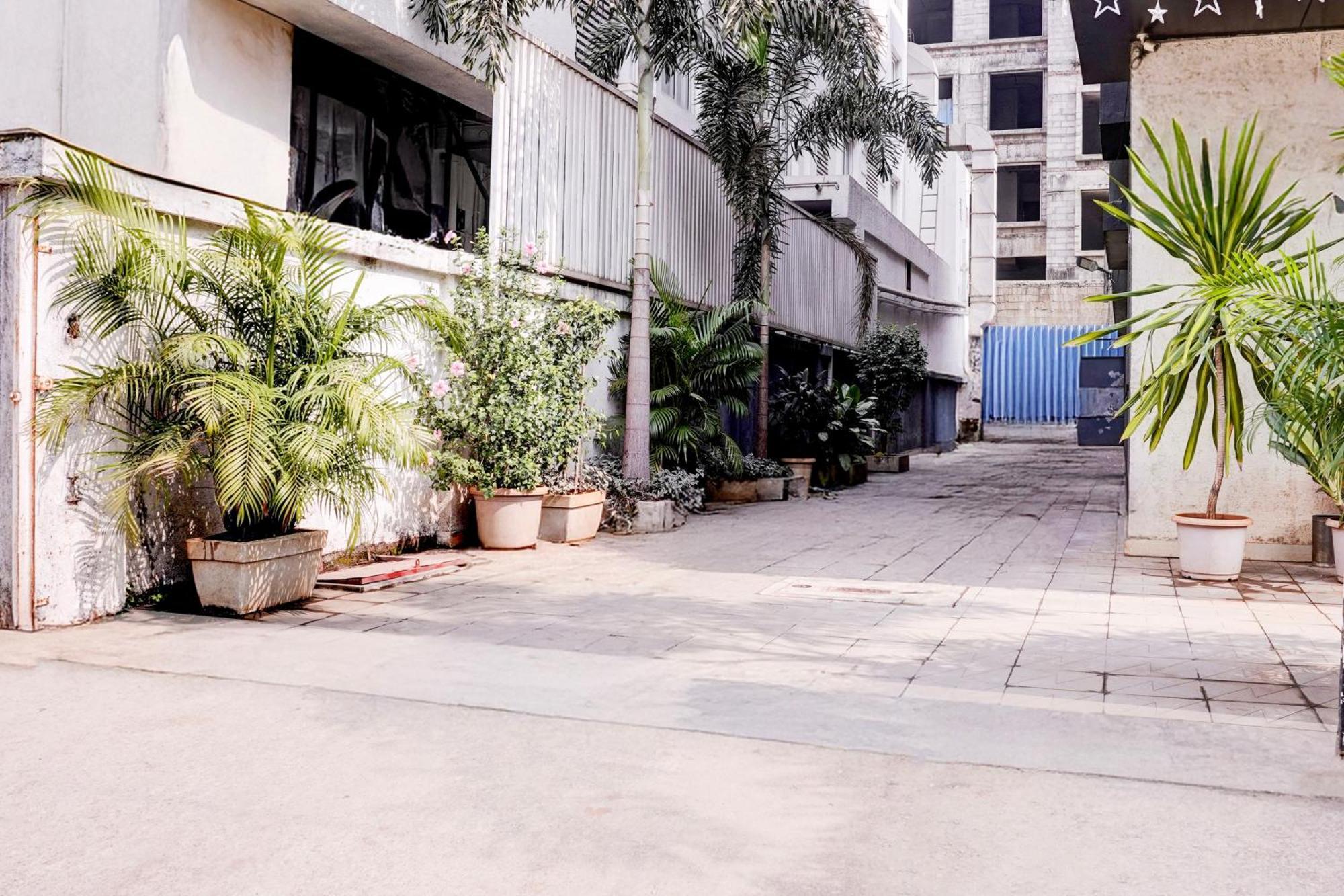 Townhouse Oak Kopar Khairane Navi Mumbai Formerly Ivy Hotel Экстерьер фото