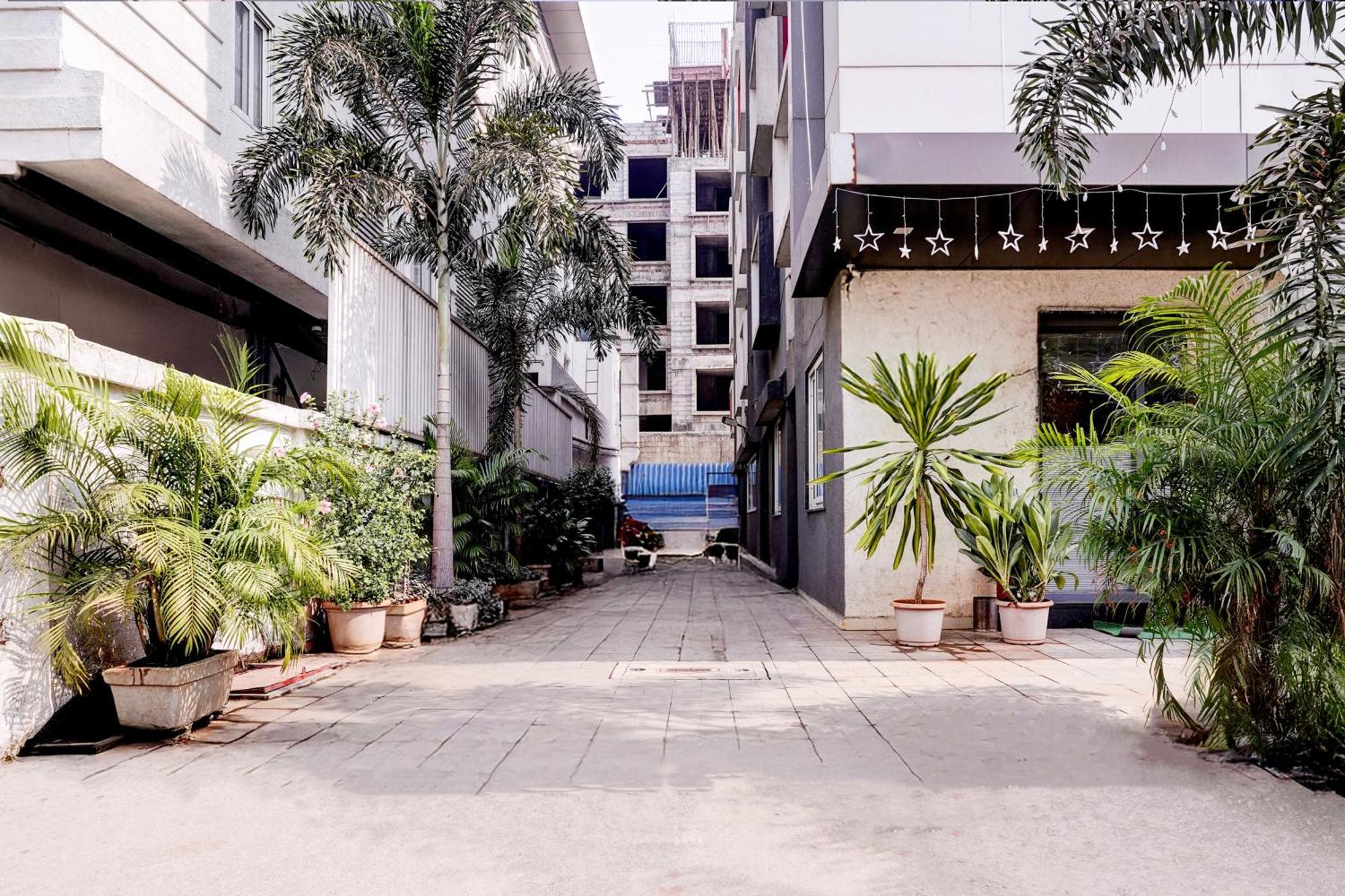 Townhouse Oak Kopar Khairane Navi Mumbai Formerly Ivy Hotel Экстерьер фото